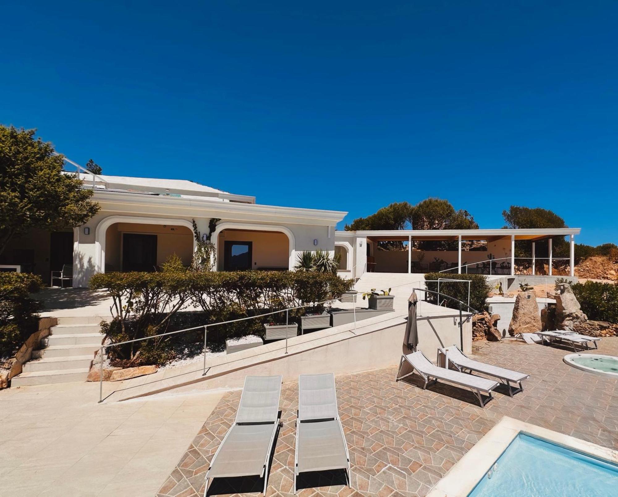 Domo S'Altura Hotel Porto Rotondo Exterior foto